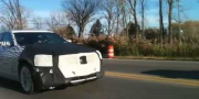 Cadillac CTS Sedan и Chevrolet Silverado 2014 пойманы на видео вместе
